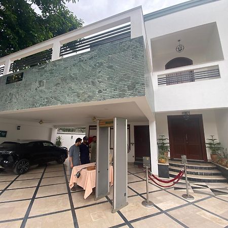Envoy Express Hotel Islamabad Exterior photo